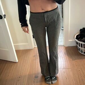 Express “columnist” dress pants low rise black/gray size 4R